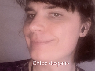 Chloe_despairs