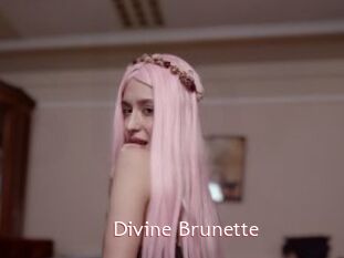 Divine_Brunette
