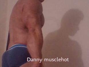 Danny_musclehot