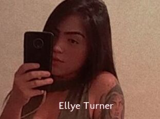 Ellye_Turner