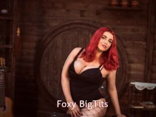 Foxy_BigTits_