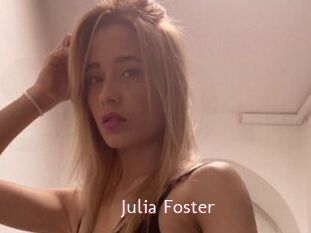 Julia_Foster