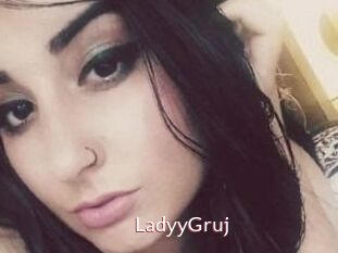 LadyyGruj