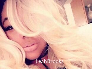 Leah_Brooks