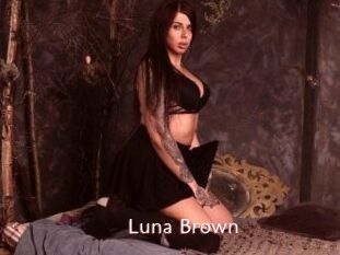 Luna_Brown