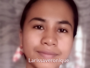 Larissaveronique