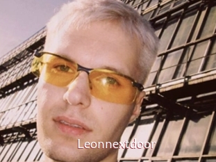 Leonnextdoor