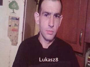 Lukasz8