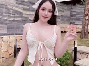 Lyn_eva