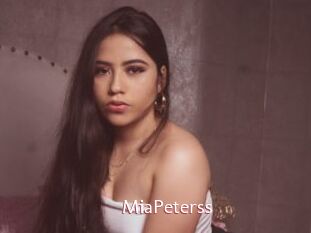 MiaPeterss