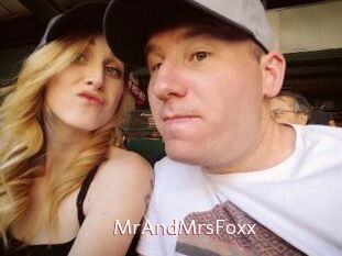 MrAndMrs_Foxx