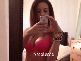 NicoleMe