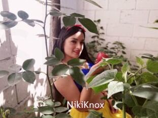 NikiKnox