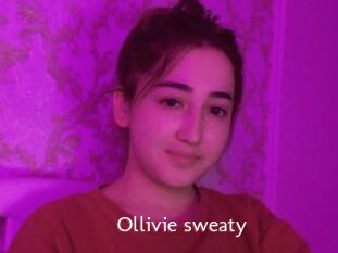 Ollivie_sweaty