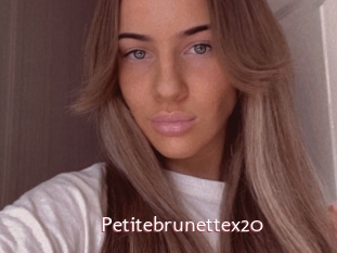 Petitebrunettex20