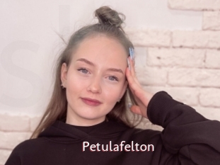 Petulafelton