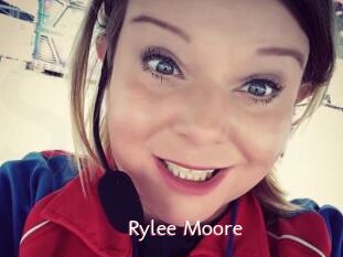 Rylee_Moore