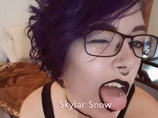 Skylar_Snow